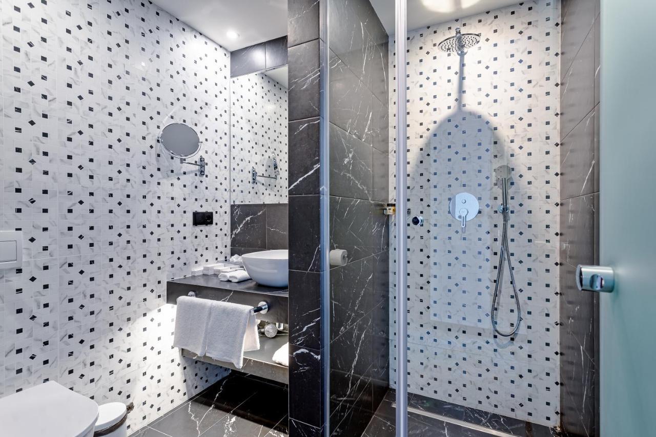 Taberne Boutique Hotel Tbilisi Luaran gambar